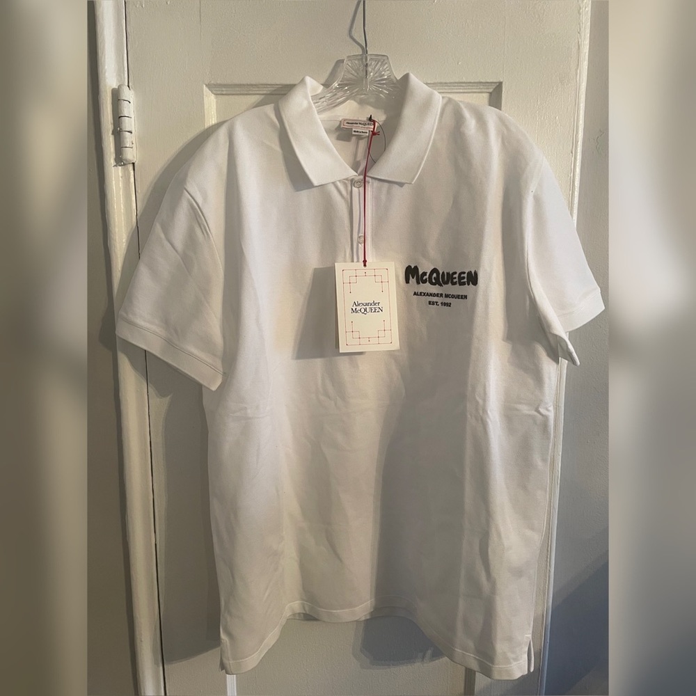New Alexander McQueen Embroidered Graffiti logo-print cotton polo shirt Sz XXL
